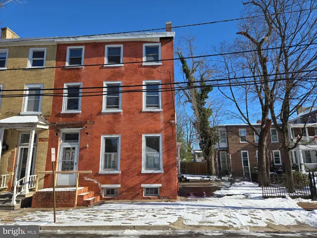 $175,000 | 235 St Mary Street, Burlington, NJ 08016