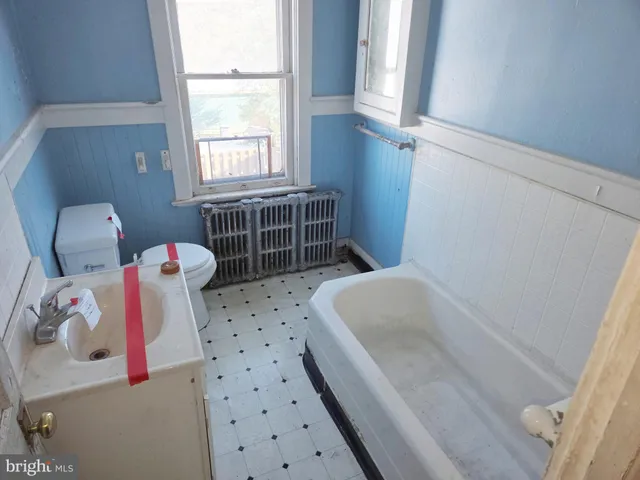 $175,000 | 235 St Mary Street, Burlington, NJ 08016