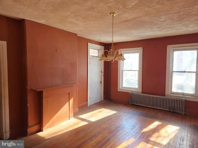 $175,000 | 235 St Mary Street, Burlington, NJ 08016