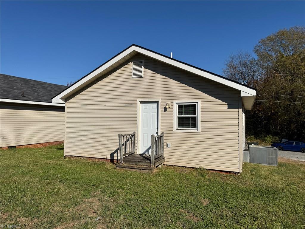 110 South Raleigh Street Greensboro, NC 27401 - Photo 7 of 19