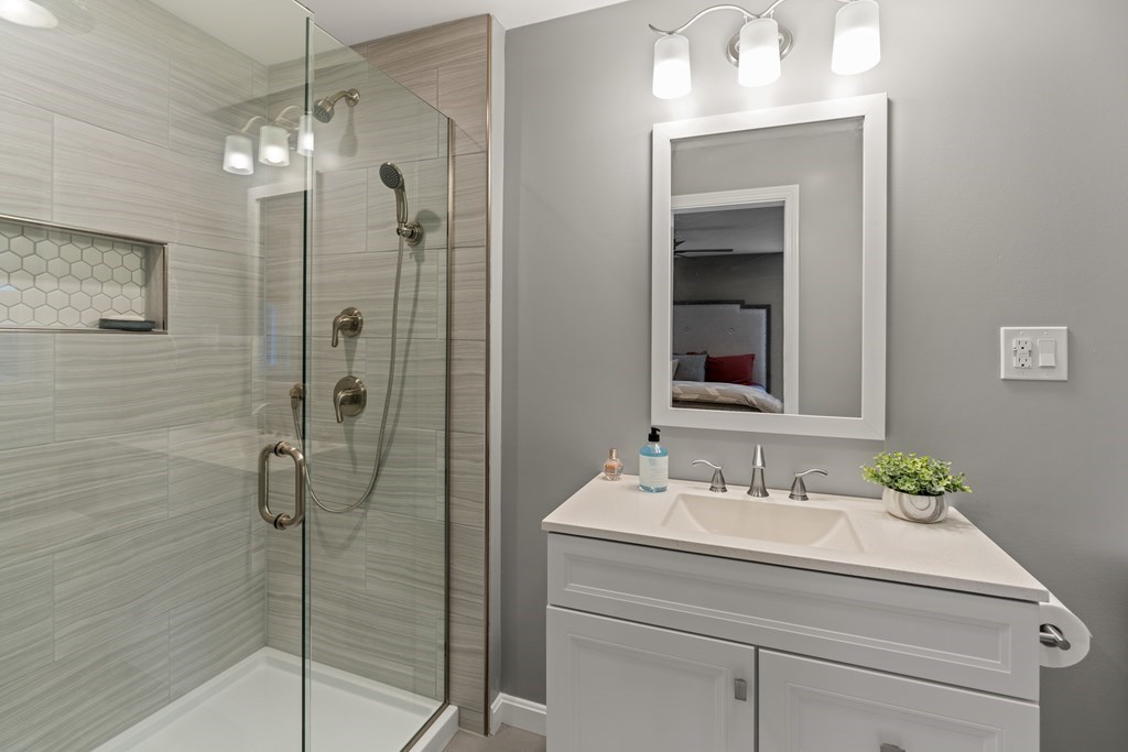 21 Red Coat Road Framingham, MA 01701 - Photo 18 of 34 Gallery Image 18