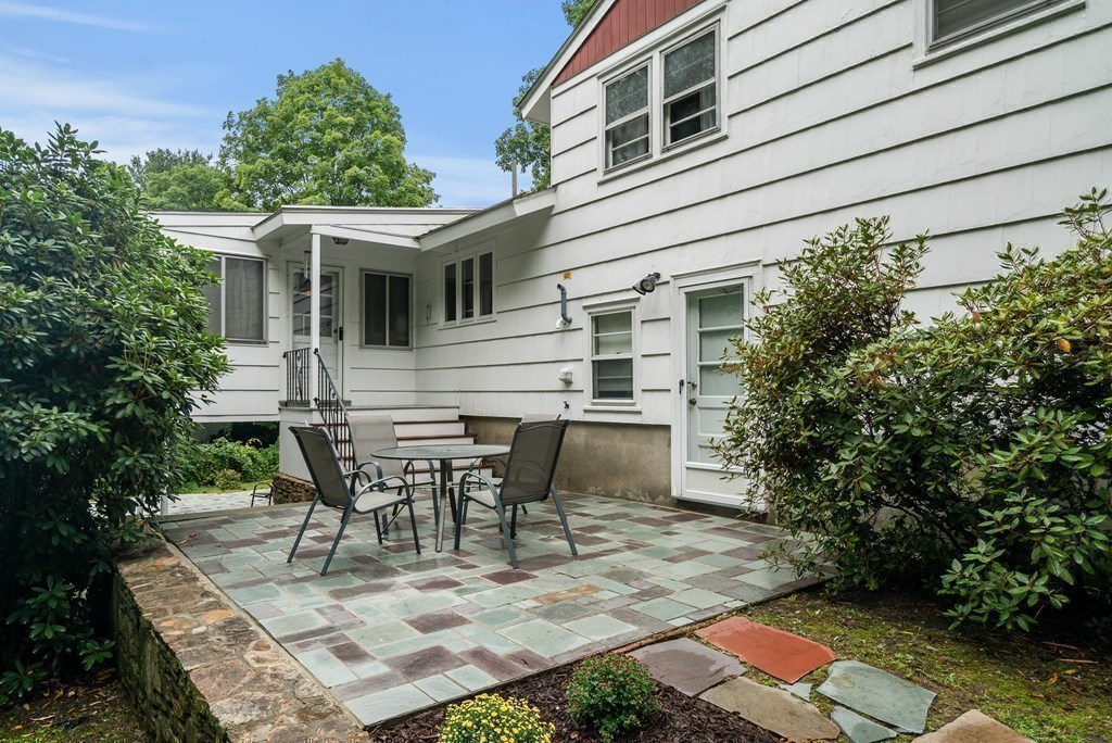 21 Red Coat Road Framingham, MA 01701 - Photo 28 of 34 Gallery Image 28