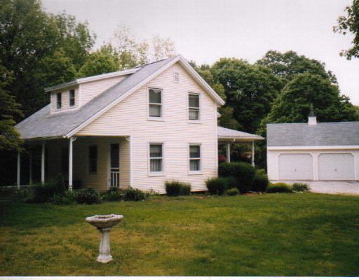 13 Park Road Oxford, CT 06478 - Photo 1 of 1 a view of a house with backyard and garden