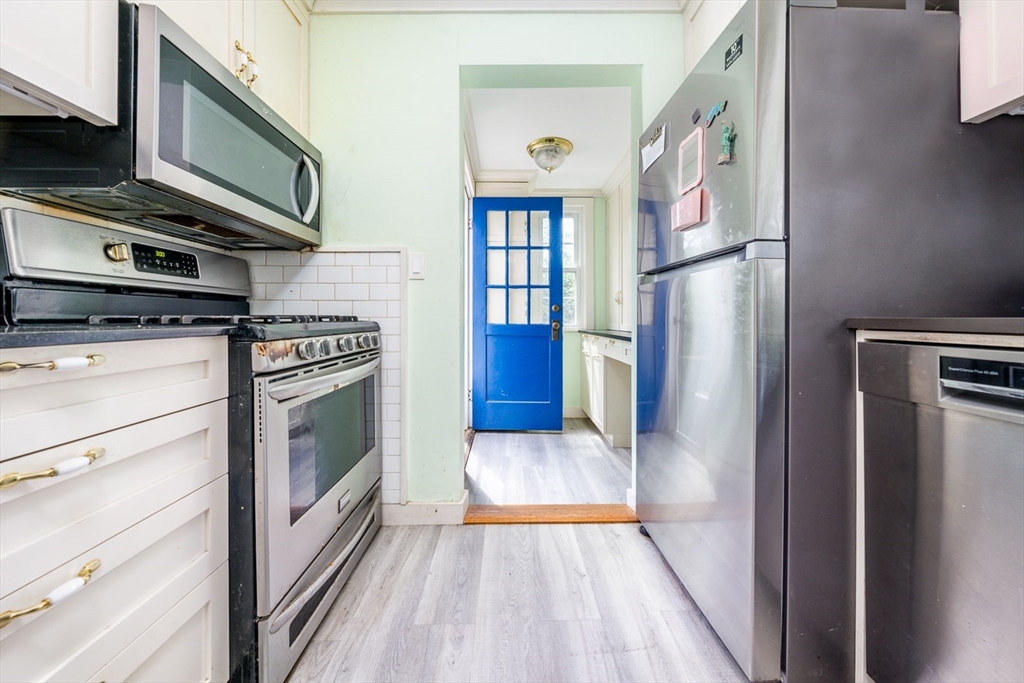 5 Elwood Road Harwich, MA 02671 - Photo 4 of 29 Gallery Image 4