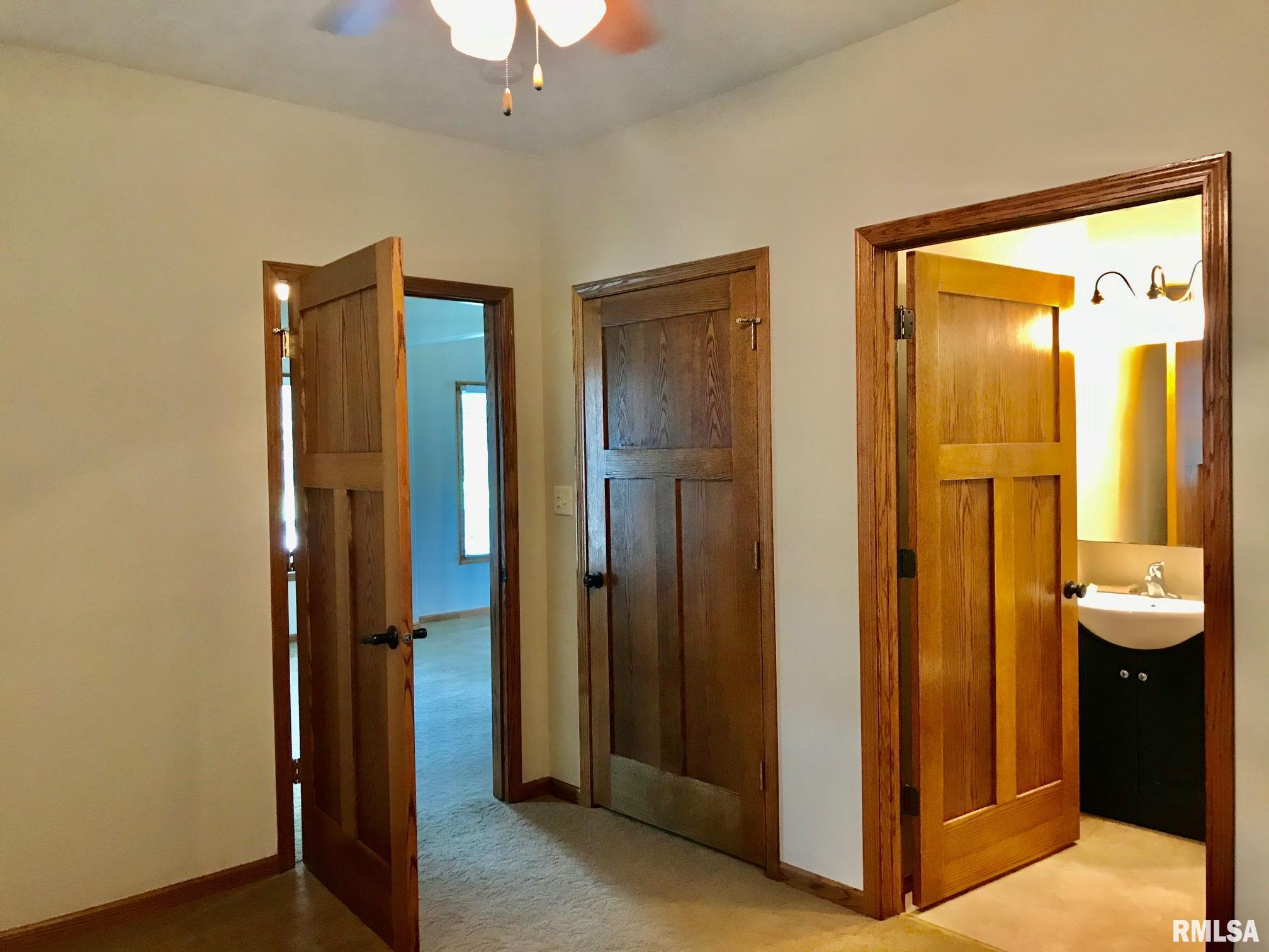 1121 South 13th Street Springfield, IL 62703 - Photo 8 of 23