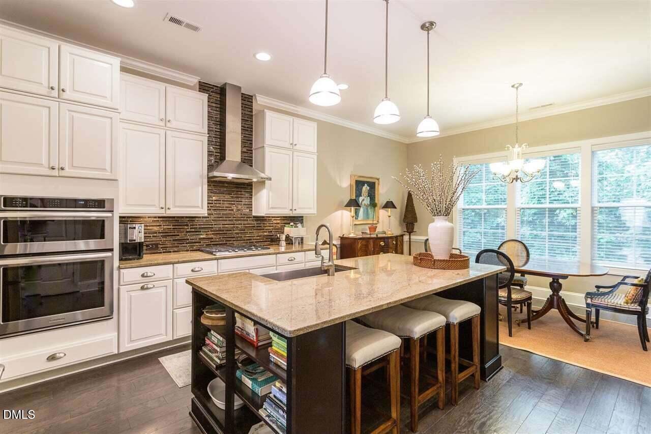 225 Penley Circle Raleigh, NC 27609 - Photo 5 of 16 5