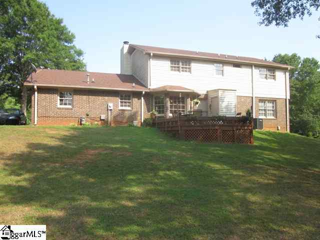 706 Brooks Road Mauldin, SC 29662 - Photo 3 of 18 Gallery Image 3