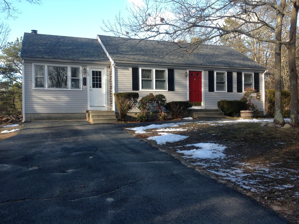 101 Quashnet Road Mashpee, MA 02649 - Photo 1 of 13 Gallery Image 1
