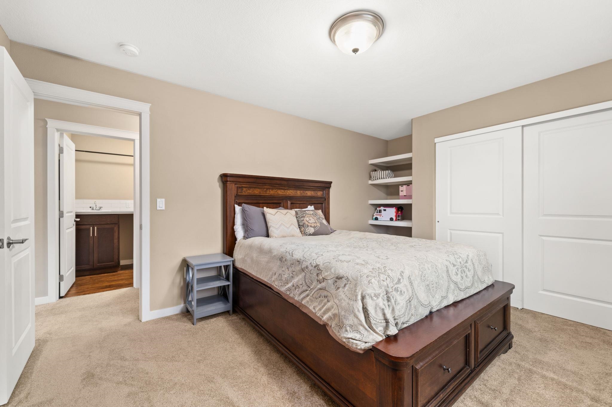 110 East Sapphire Lane Spokane, WA 99208 - Photo 22 of 50
