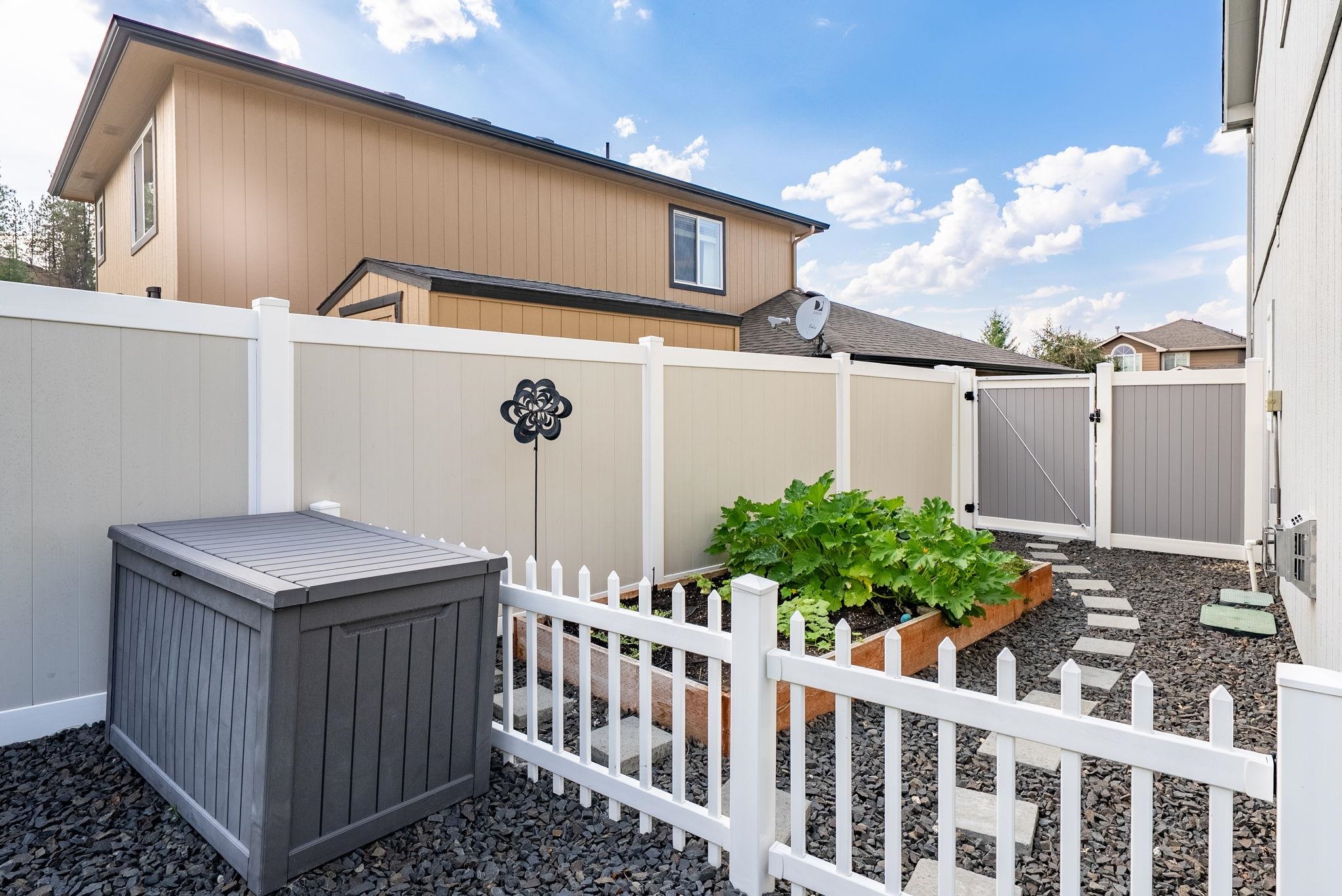 110 East Sapphire Lane Spokane, WA 99208 - Photo 31 of 50