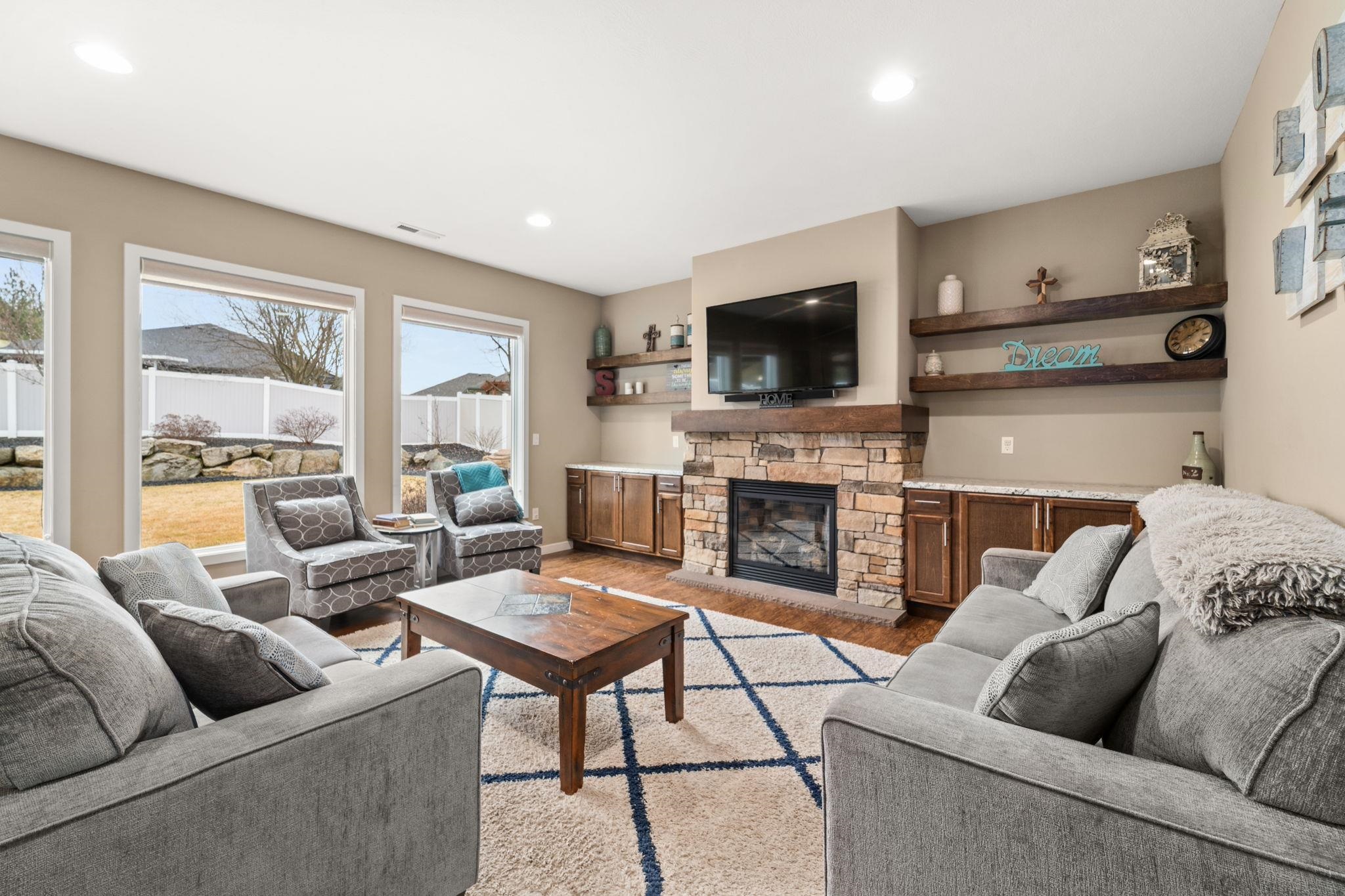 110 East Sapphire Lane Spokane, WA 99208 - Photo 8 of 50