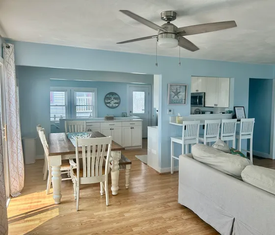 $3,600 | 751 Ocean Boulevard, Hampton, NH 03842