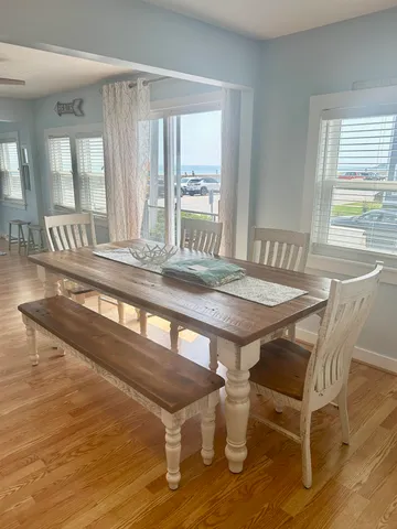 $3,600 | 751 Ocean Boulevard, Hampton, NH 03842