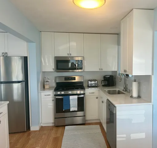 $3,600 | 751 Ocean Boulevard, Hampton, NH 03842