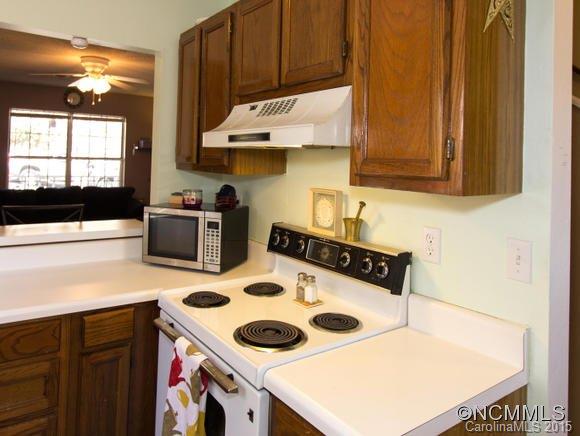 150 Rocking Porch Ridge Asheville, NC 28805 - Photo 10 of 23 Gallery Image 10
