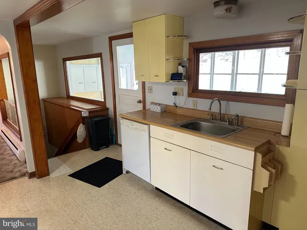 $196,000 | 2470 Bald Eagle Pike, Tyrone, PA 16686