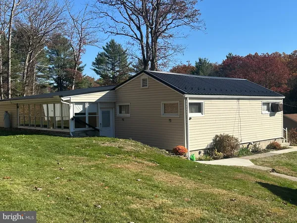 $196,000 | 2470 Bald Eagle Pike, Tyrone, PA 16686