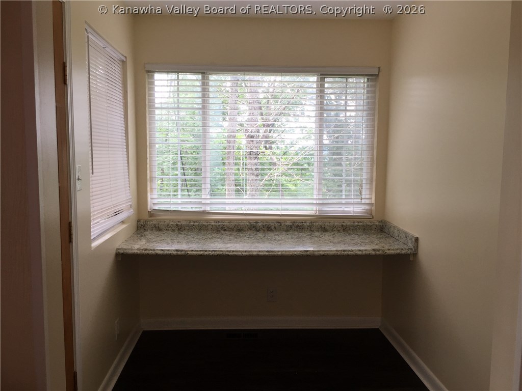 724 Oak Ridge Road Buffalo, WV 25033 - Photo 11 of 29 Gallery Image 11