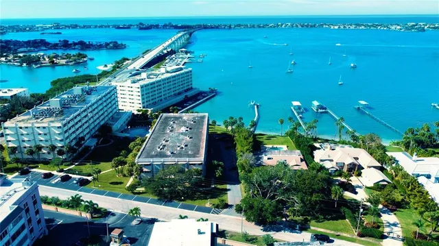 $415,000 | 100 Bluff View Drive, Unit 505C, Belleair Bluffs, FL 33770