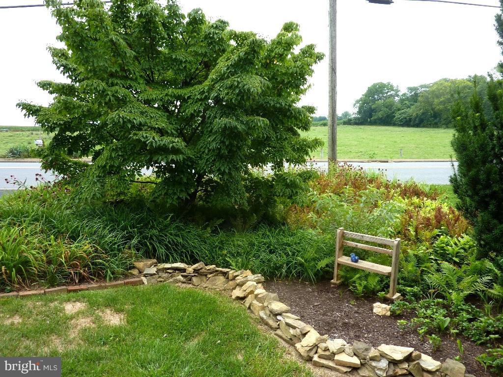 2832 Kissel Hill Road Lancaster, PA 17601 - Photo 7 of 34 Gallery Image 7