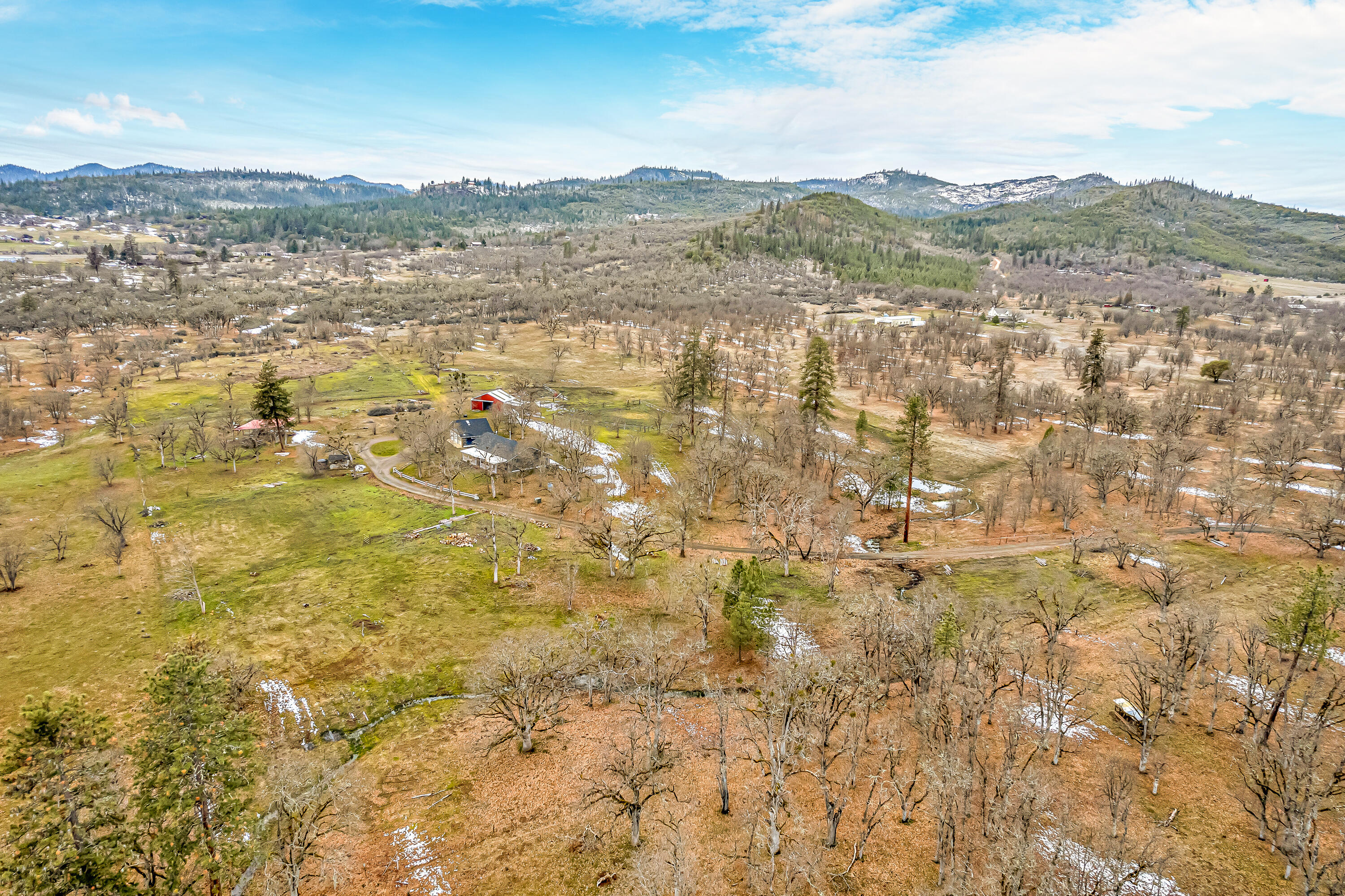 11001 Meadows Road White City, OR 97503 - Photo 51 of 60 DJI_0551