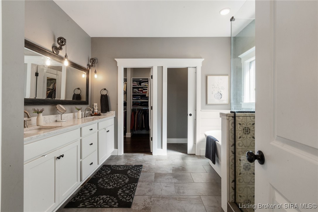 2605 Deville Drive Floyds Knobs, IN 47119 - Photo 15 of 46 Primary Bathroom