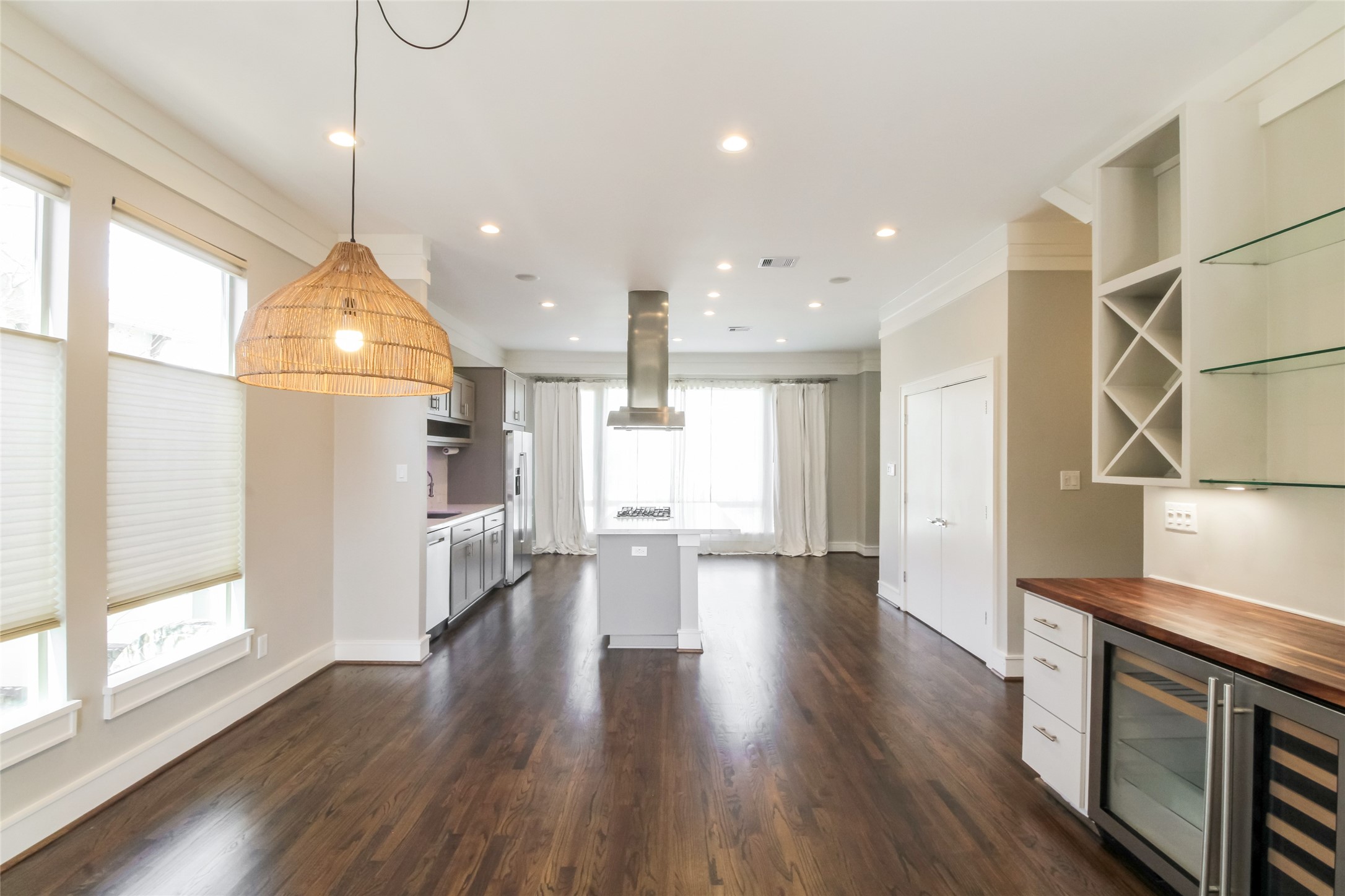 4313 Floyd Street Houston, TX 77007 - Photo 6 of 15