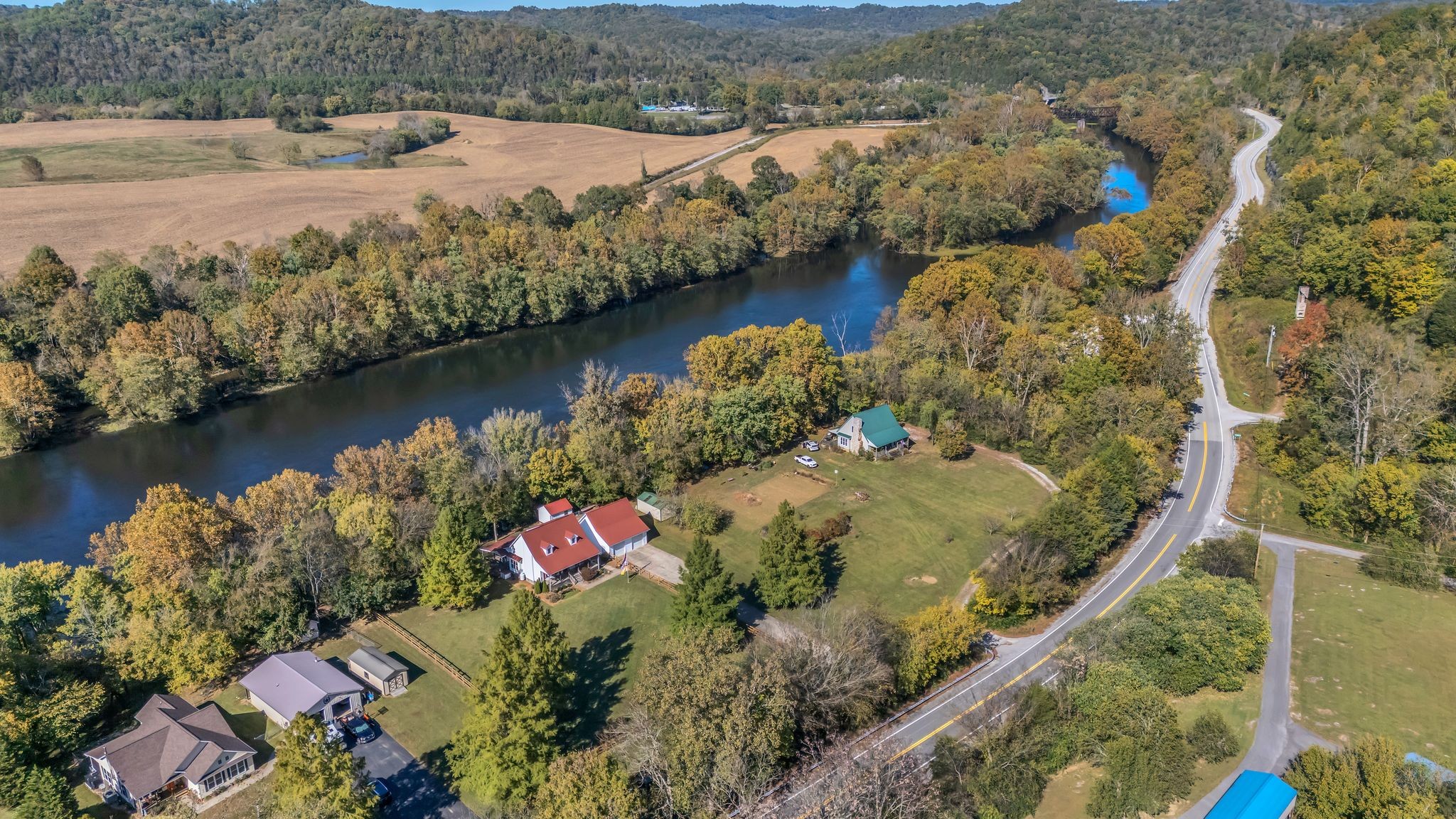 6285 Medley Amonette Road Buffalo Valley, TN 38548 - Photo 34 of 41 a view of a lake with a mountain