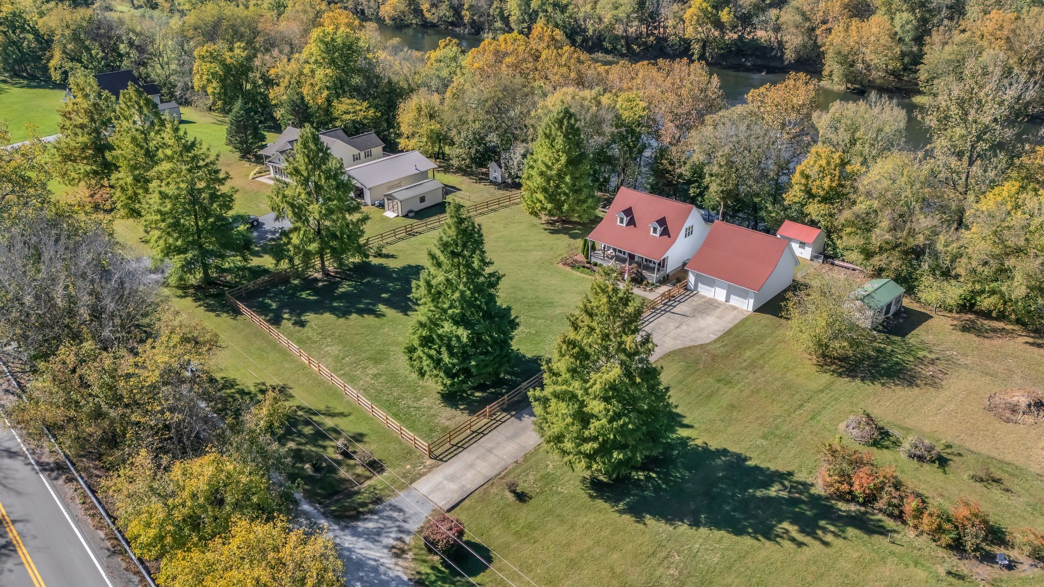 6285 Medley Amonette Road Buffalo Valley, TN 38548 - Photo 39 of 41 an aerial view of residential house with outdoor space