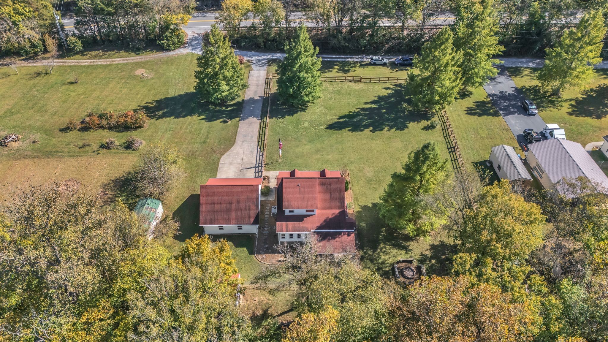 6285 Medley Amonette Road Buffalo Valley, TN 38548 - Photo 41 of 41 an aerial view of a house with a yard and lake view