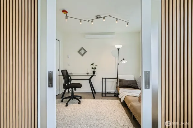 $649,950 | 5928 18th Avenue South, Seattle, WA 98108