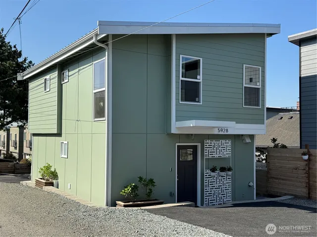 $649,950 | 5928 18th Avenue South, Seattle, WA 98108