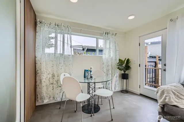 $649,950 | 5928 18th Avenue South, Seattle, WA 98108