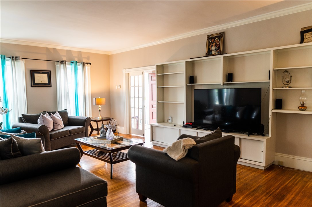 15 Lyon Street Pawtucket, RI 02860 - Photo 15 of 46 Gallery Image 15