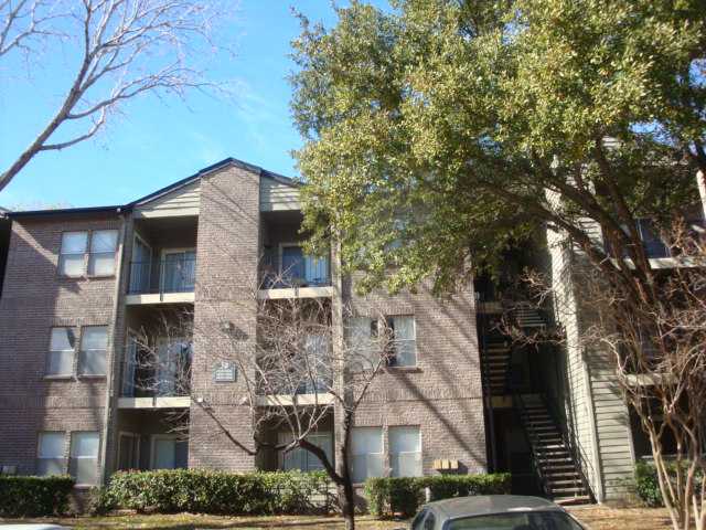 12166 Metric Boulevard, Unit 2004 Austin, TX 78758 - Photo 1 of 1 front view of a building