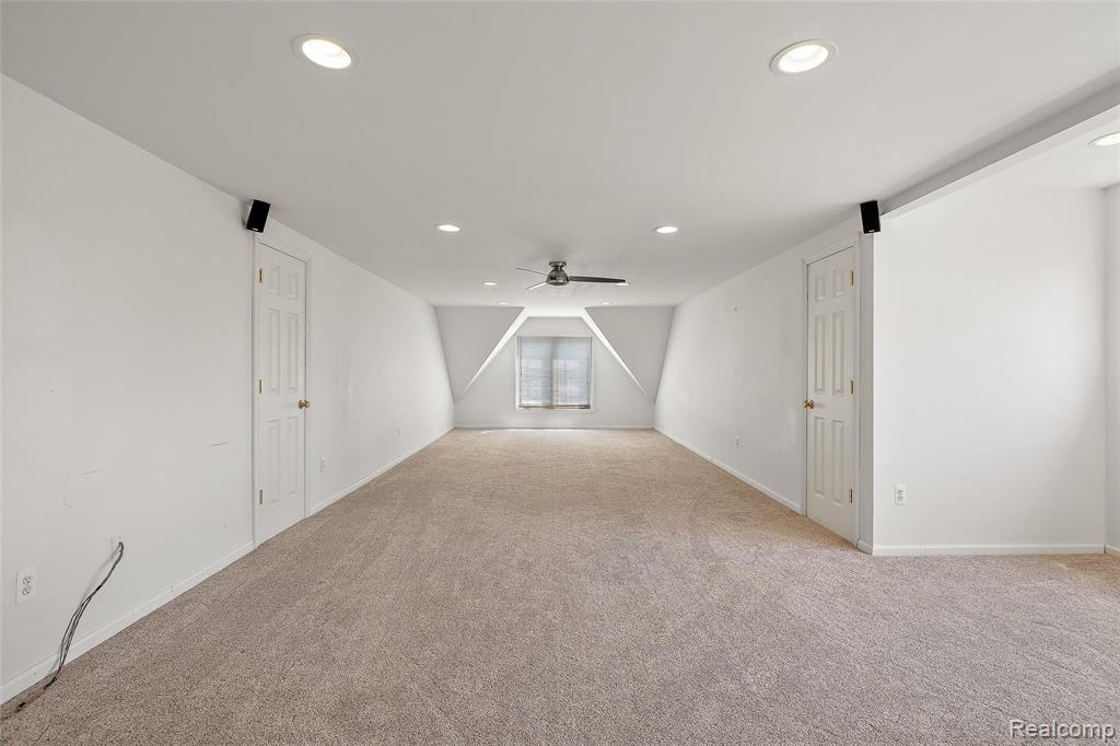 523 Trinway Road Troy, MI 48085 - Photo 44 of 55