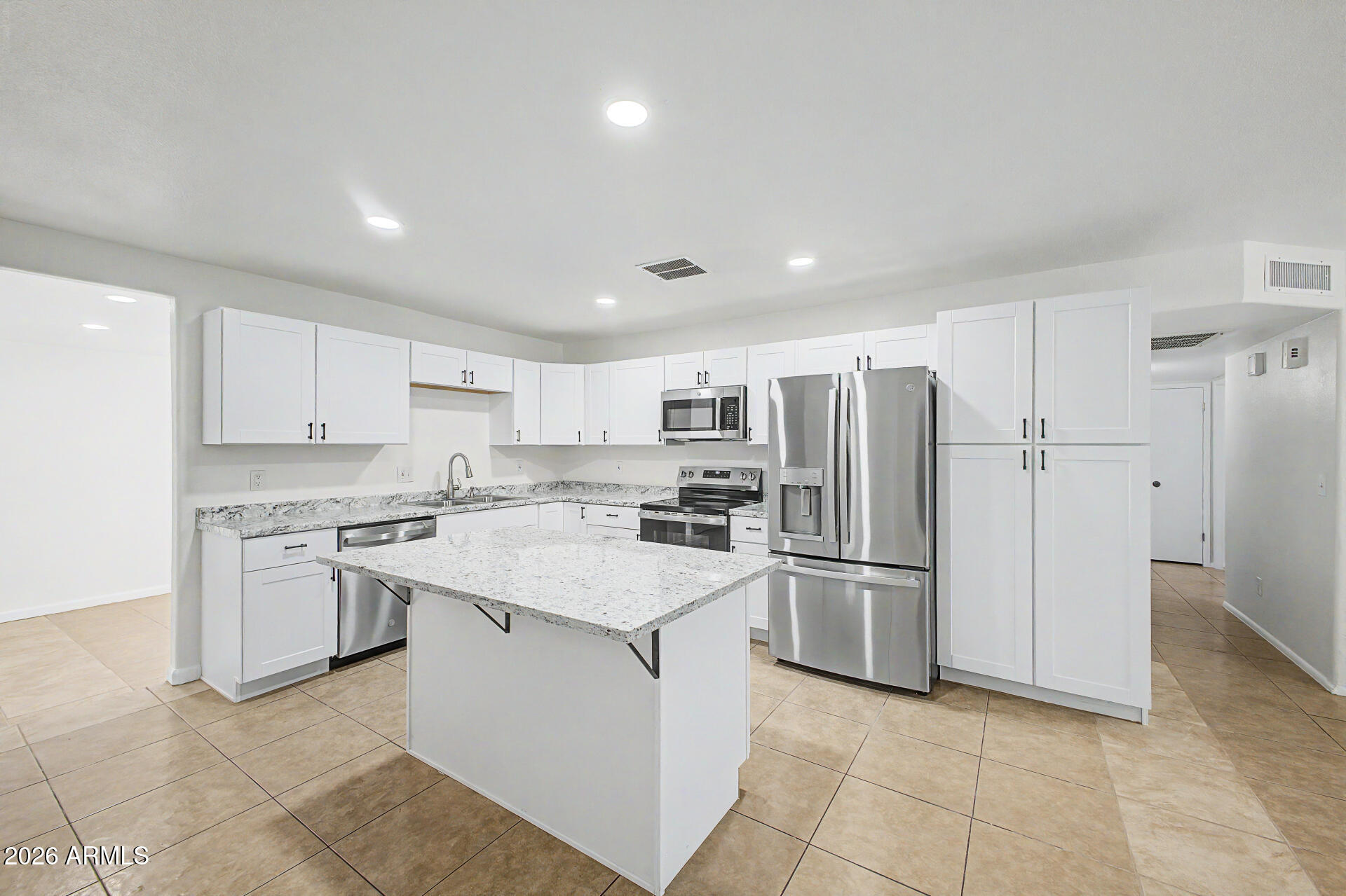 9010 West Griswold Road Peoria, AZ 85345 - Photo 6 of 35 Kitchen