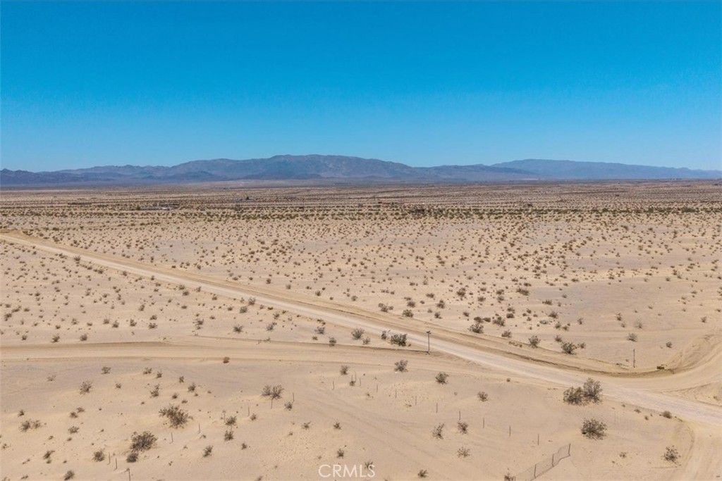 82935 Maya Rada Road Twentynine Palms, CA 92277 - Photo 24 of 30 a view of ocean view with beach
