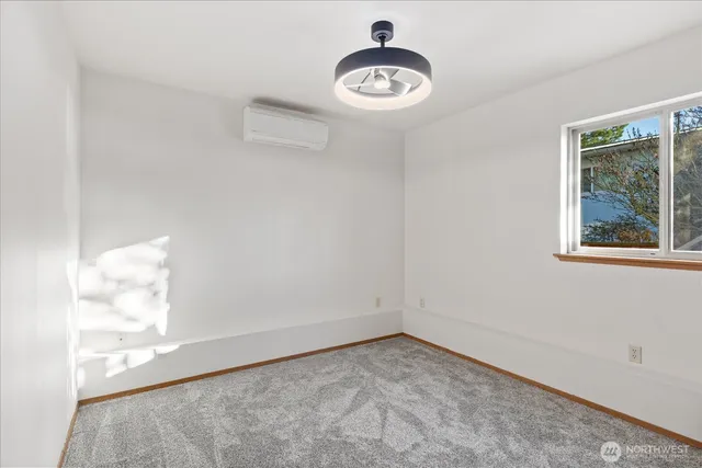 $650,000 | 1057 South 685th West, Camano Island, WA 98282