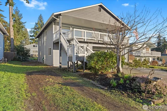 $650,000 | 1057 South 685th West, Camano Island, WA 98282