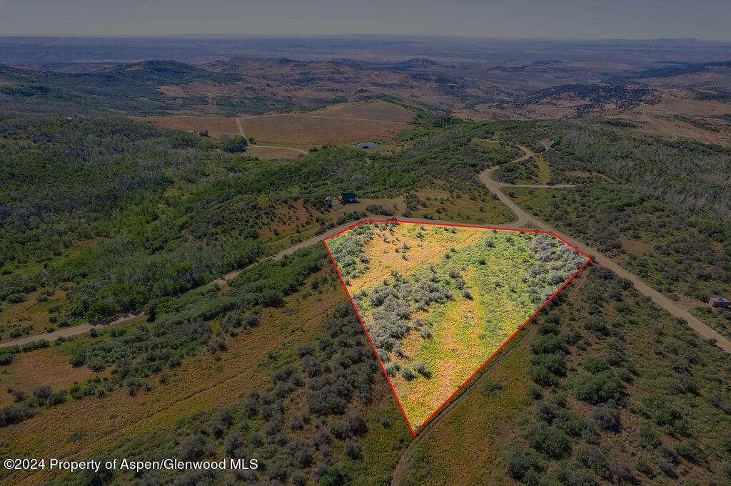 1750 Fiddleneck Drive Craig, CO 81625 - Photo 15 of 16 a view of a yard