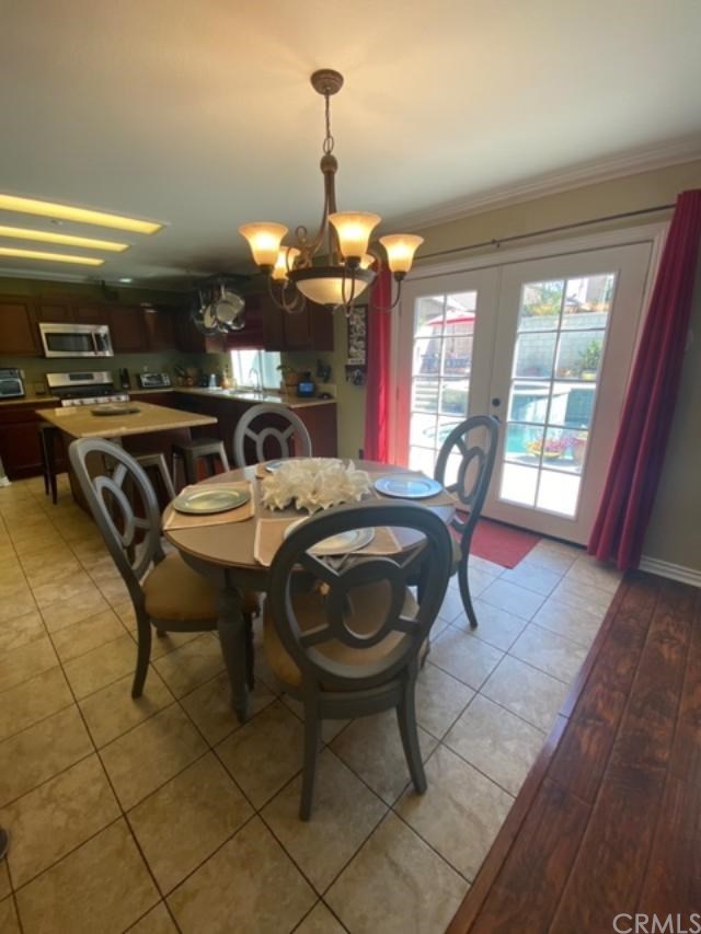 7177 Plum Tree Place Fontana, CA 92336 - Photo 15 of 61