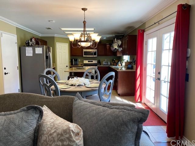 7177 Plum Tree Place Fontana, CA 92336 - Photo 10 of 61