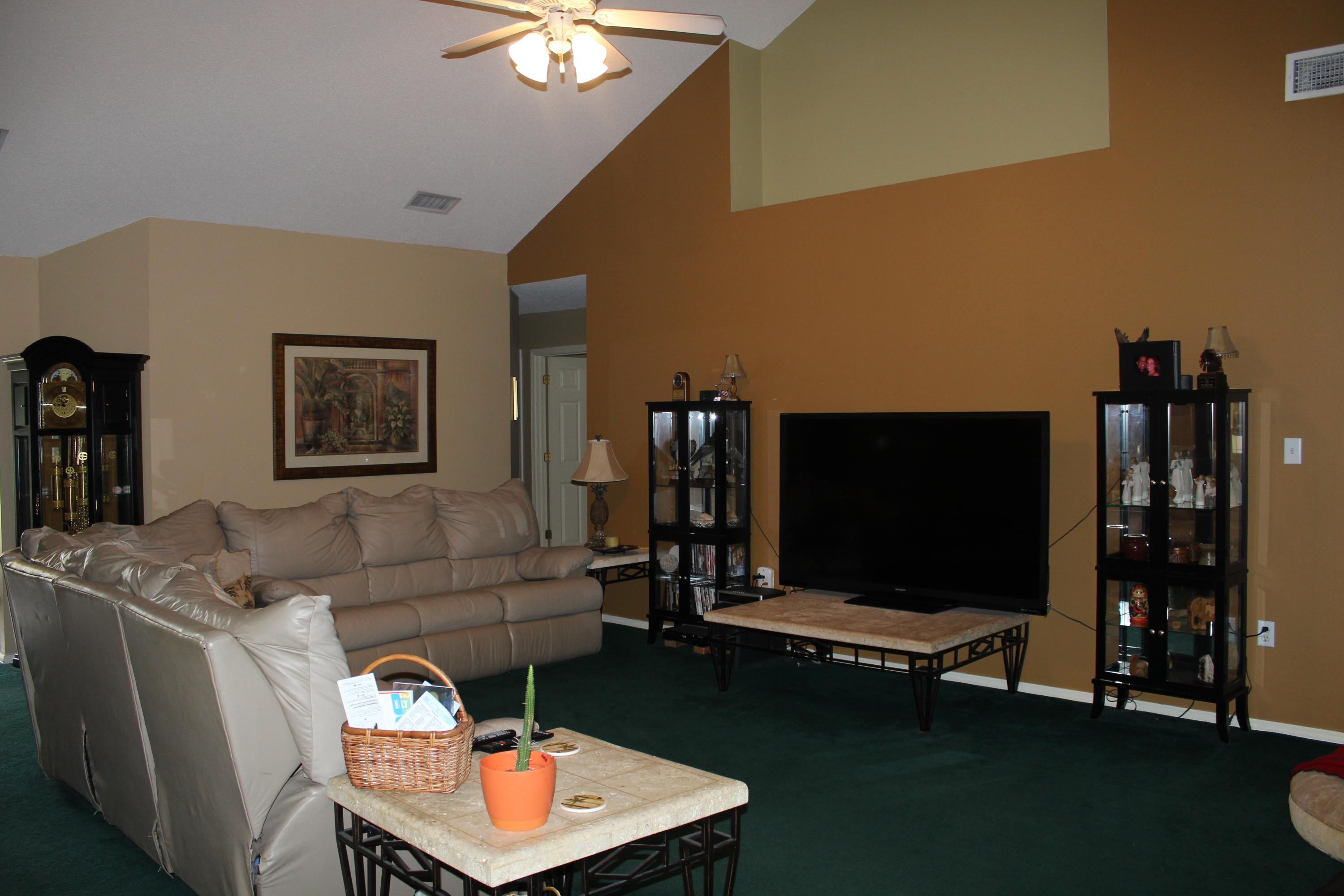 809 Travis Court Crestview, FL 32536 - Photo 2 of 12 Gallery Image 2