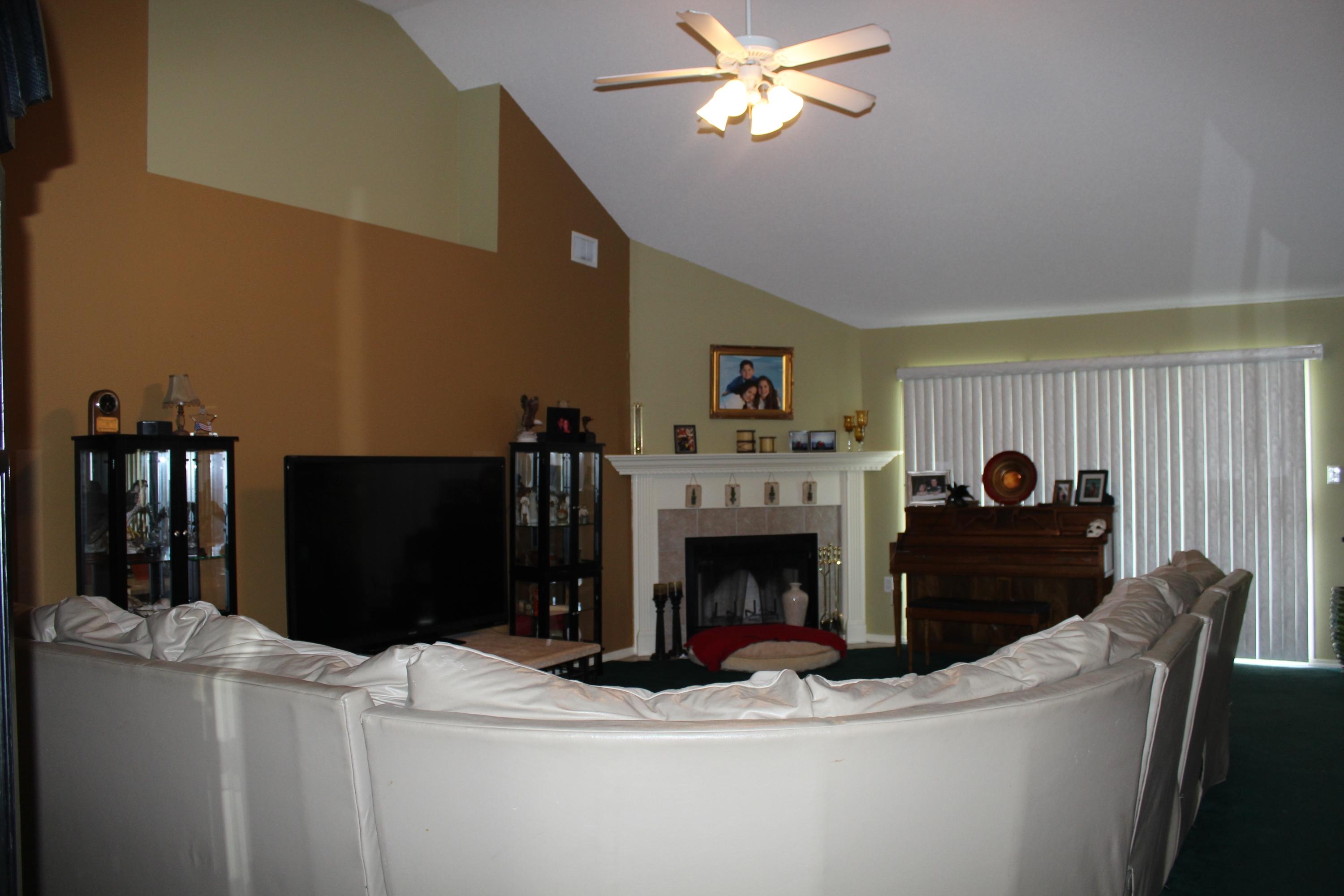 809 Travis Court Crestview, FL 32536 - Photo 3 of 12 Gallery Image 3