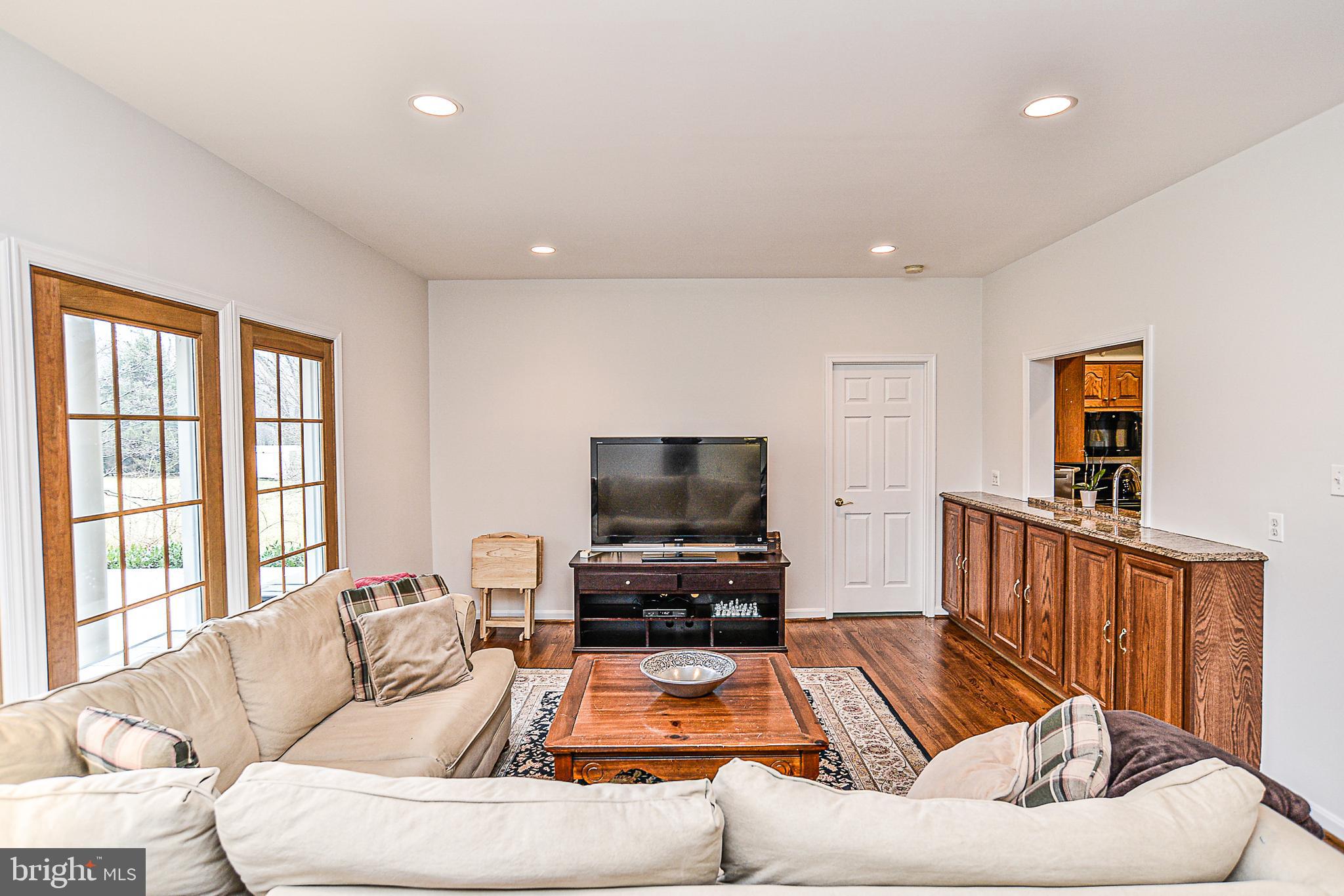1819 Beulah Road Vienna, VA 22182 - Photo 16 of 43 TV/Family room