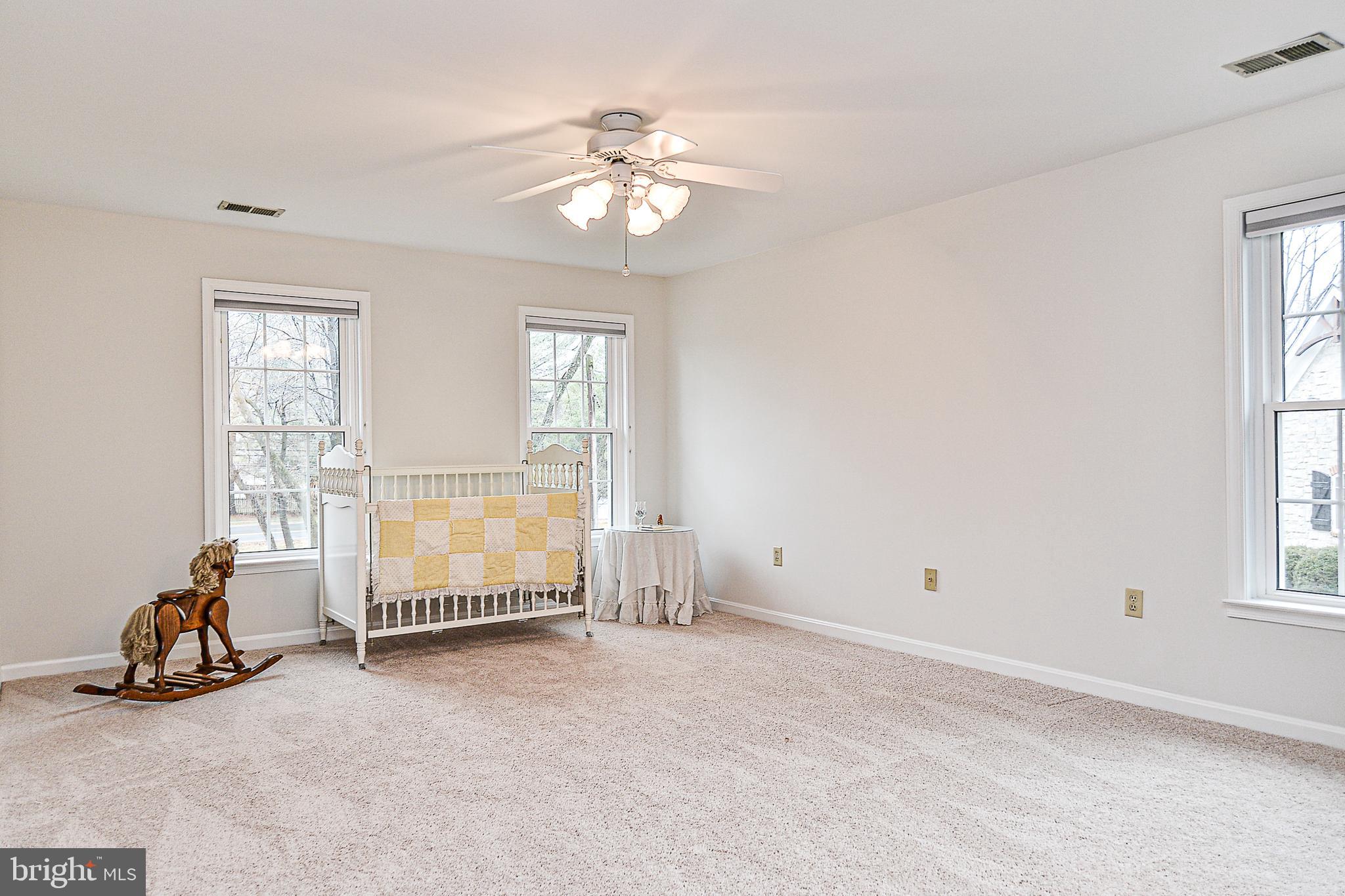 1819 Beulah Road Vienna, VA 22182 - Photo 25 of 43 Bedroom with bathroom