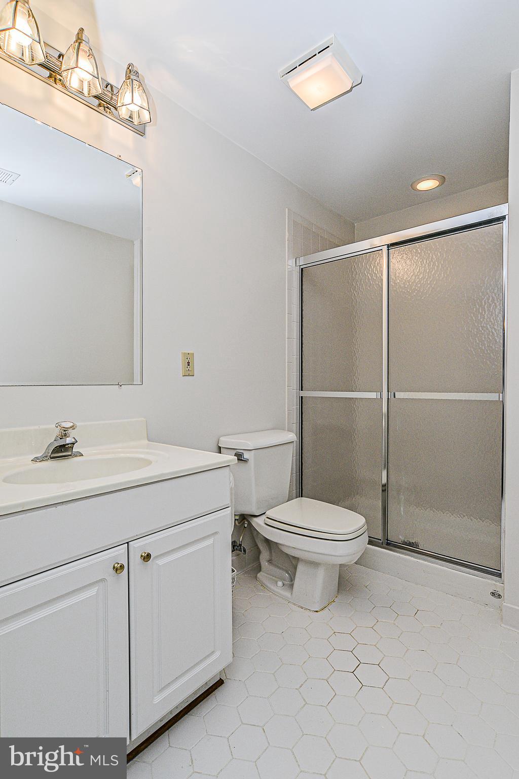 1819 Beulah Road Vienna, VA 22182 - Photo 39 of 43 Lower level full bath.