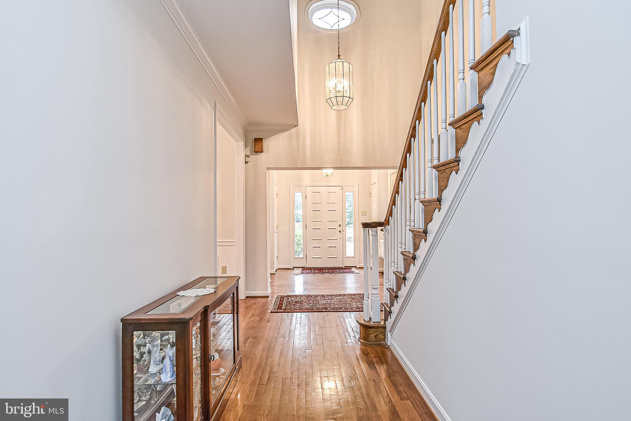 1819 Beulah Road Vienna, VA 22182 - Photo 5 of 43