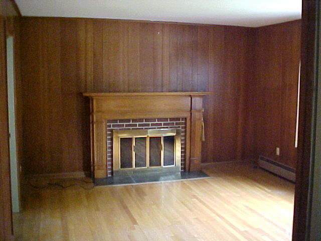 2618 Sharmar Road Roanoke, VA 24018 - Photo 9 of 32 Den